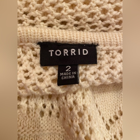 Torrid Cream Crochet Knit Dolman Sleeve Sweater Size 2X - Picture 4 of 6